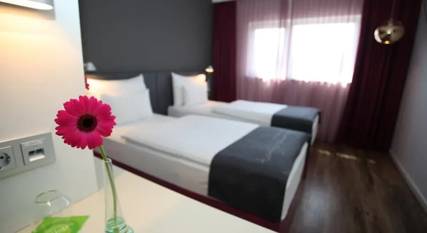 Plaza Inn Wien Gasometer Hotel Vídeň