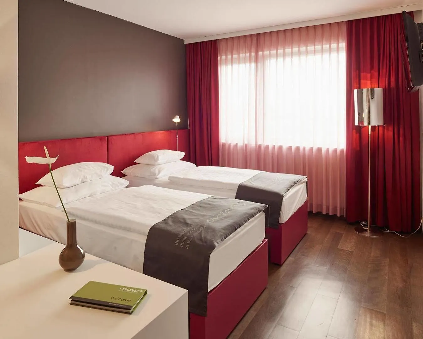 **** Hotel Plaza Inn Wien Gasometer Áustria