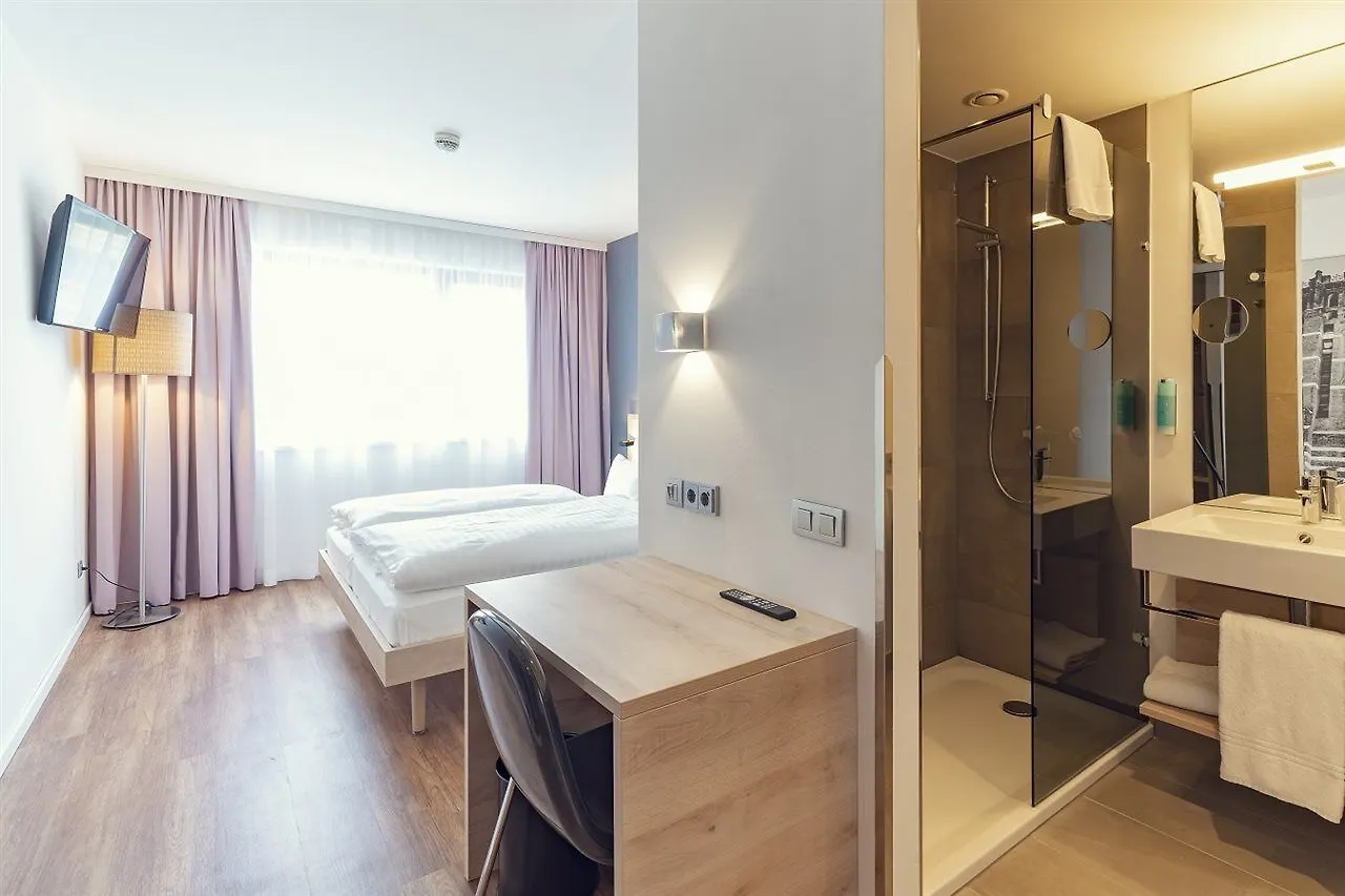 **** Hotel Plaza Inn Wien Gasometer Áustria